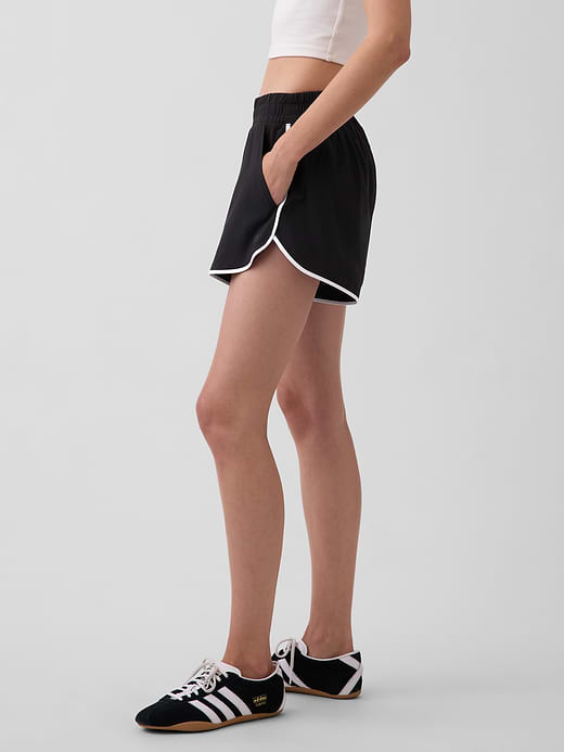 Gap GapFit Tech High Rise Running Shorts — photo 4