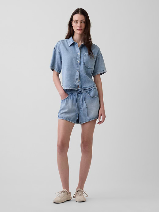Gap Mid Rise UltraSoft Denim Easy Dolphin Shorts — photo 1