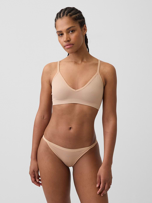 Gap Seamless Rib Triangle Bralette — photo 1