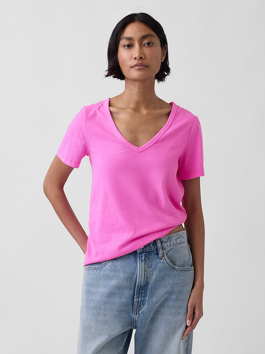 Gap Organic Cotton VintageSoft V-Neck T-Shirt — photo 1
