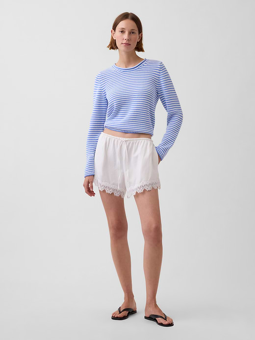 Gap 4" Mid Rise Linen-Blend Lace-Trim Shorts — photo 7