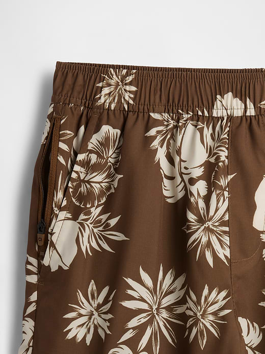 Gap Kids Relaxed Quick-Dry Shorts — photo 6