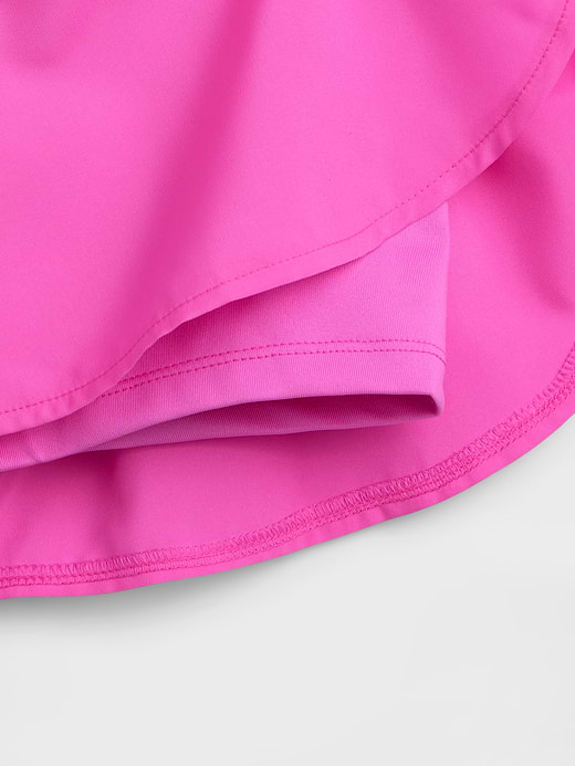 Gap Kids Quick-Dry Butterfly-Hem Run Shorts — photo 6