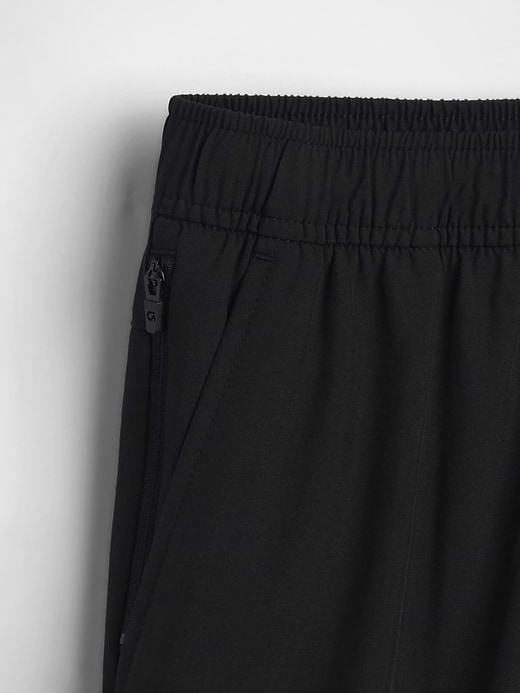 Gap Kids Relaxed Quick-Dry Shorts — photo 6