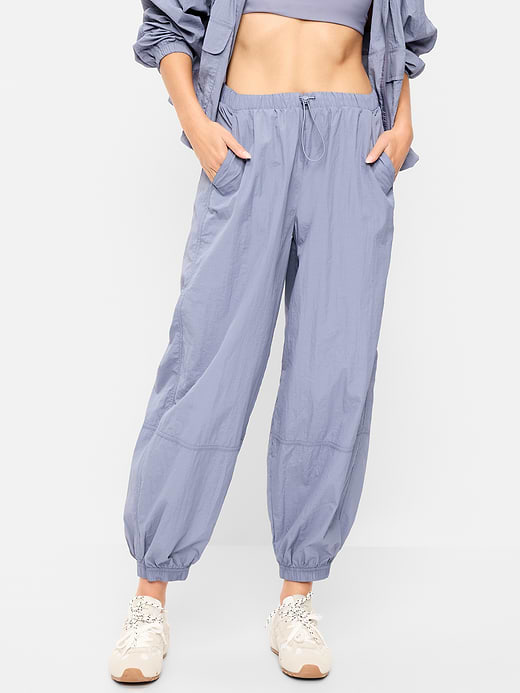 Old Navy Pull-On Windbreaker Parachute Pants — photo 1