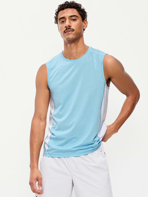 Old Navy Performance Vent Tank — photo 1
