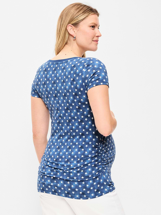 Old Navy Maternity EveryWear Scoop-Neck T-Shirt — photo 3