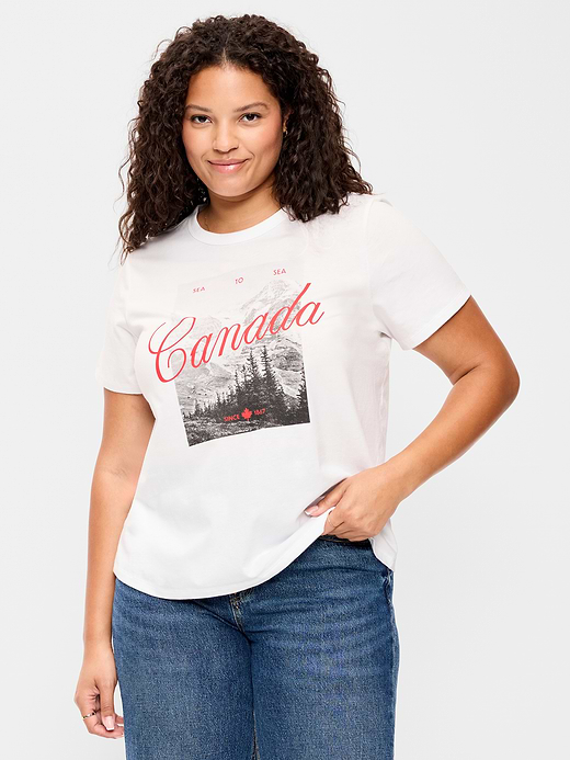 Old Navy Canada Logo Graphic T-Shirt — photo 8