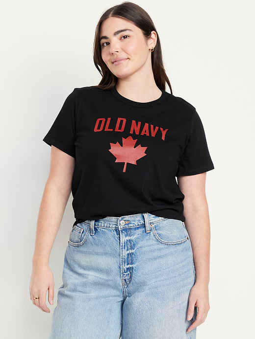 Old Navy Canada Logo Graphic T-Shirt — photo 6