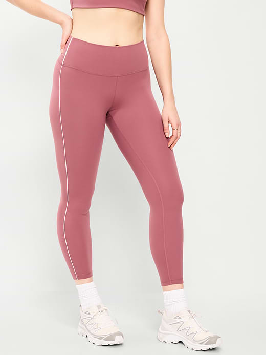 Old Navy High-Waisted StudioSmooth 7/8 Leggings — photo 5