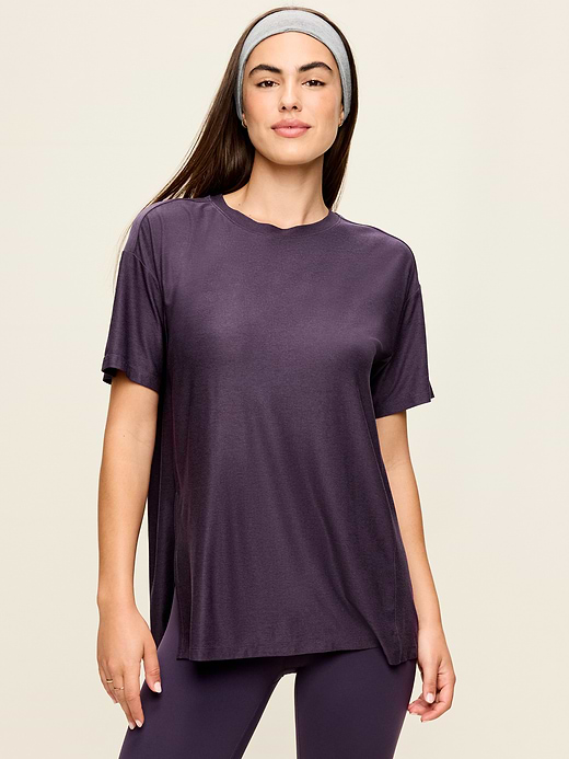 Old Navy CloudMotion Short-Sleeve Tunic — photo 1