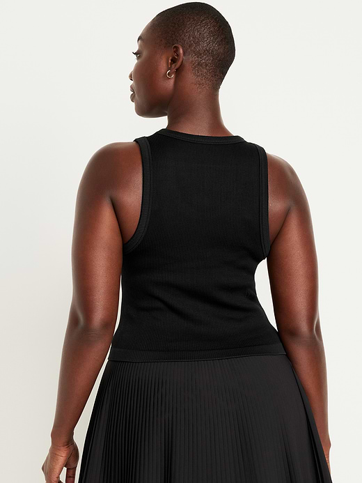 Old Navy Exhale Seamless Fitted Rib Tank — photo 7