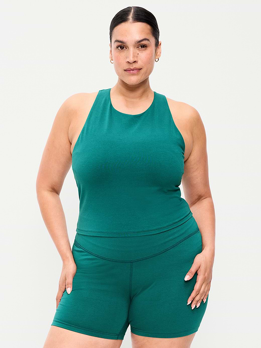 Old Navy Light Support PowerChill High-Neck Racerback Sports Bra — photo 8