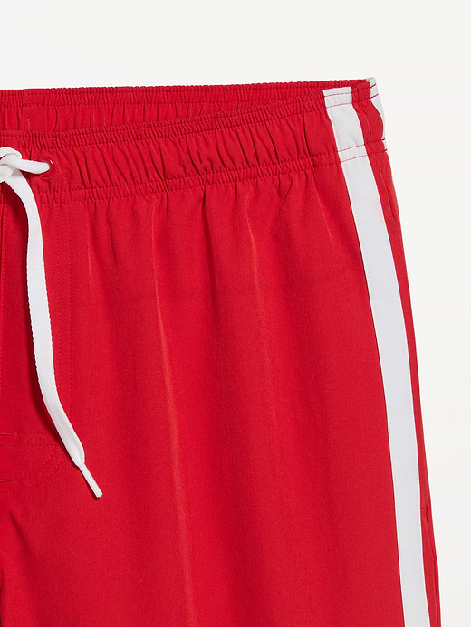 Old Navy Swim Trunks -- 7-inch inseam — photo 4