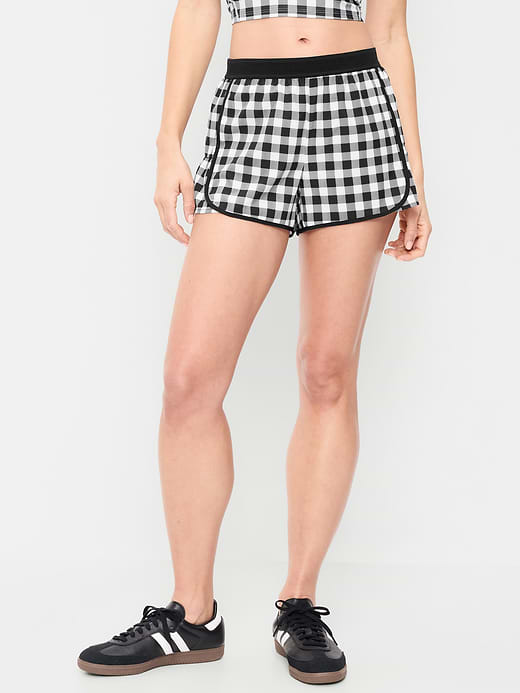 Old Navy Mid-Rise StretchTech Run Shorts -- 3-inch inseam — photo 1