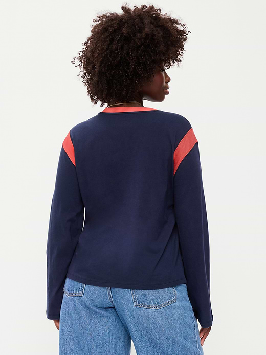 Old Navy EveryWear Long-Sleeve Graphic T-Shirt — photo 8