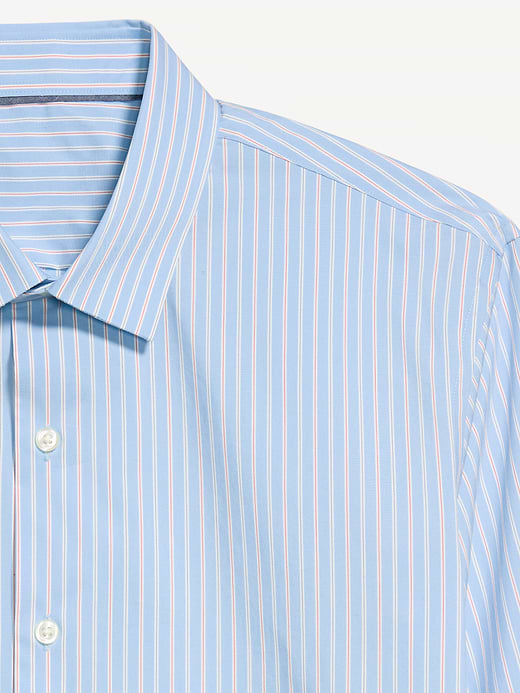 Old Navy Slim Fit Pro Signature Performance Dress Shirt — photo 6