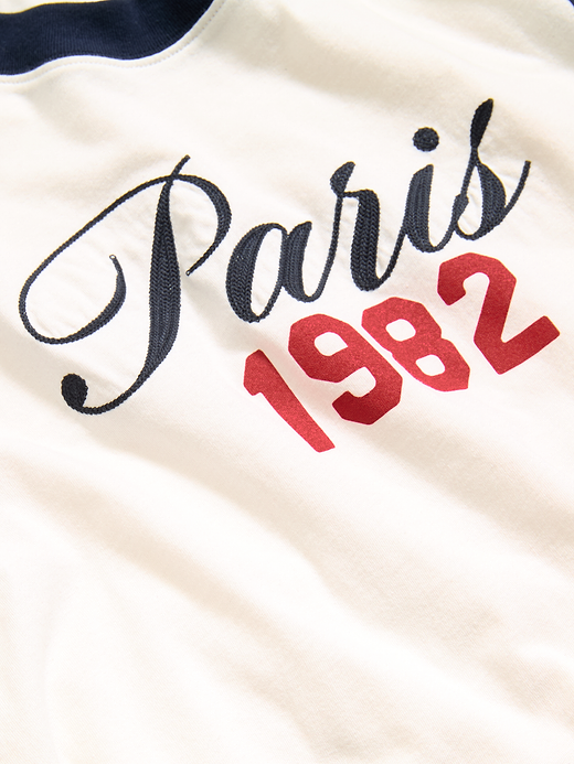 Old Navy EveryWear Long-Sleeve Graphic T-Shirt — photo 4