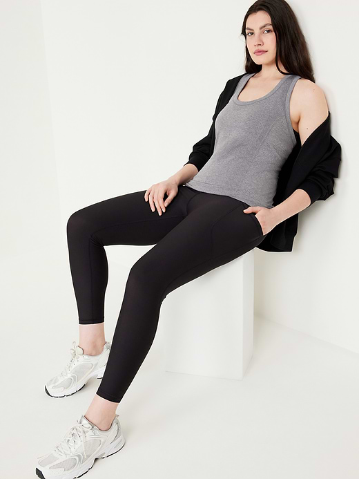 Old Navy Fluid Seamless Fitted Tank Top — photo 4