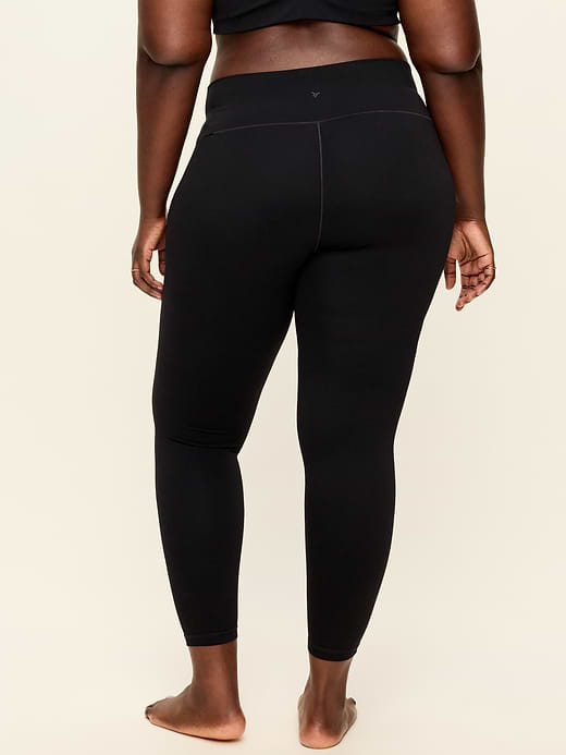 Old Navy High-Waisted StudioSmooth 7/8 Leggings — photo 11