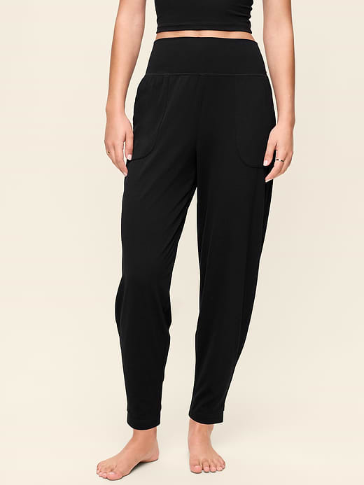 Old Navy High-Waisted StudioSmooth Jogger — photo 1