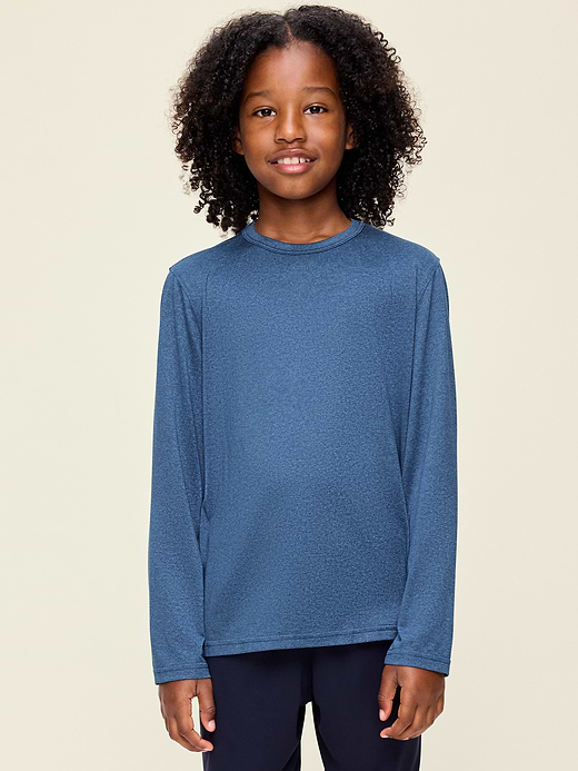 Old Navy CloudMotion Long-Sleeve Performance T-Shirt for Boys — photo 1