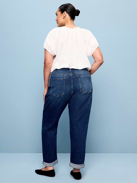 Old Navy Mid-Rise Wow Boyfriend Straight Jeans — photo 10