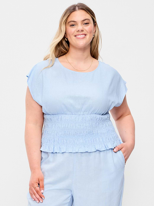 Old Navy Linen-Blend Short-Sleeve Smocked Top — photo 8