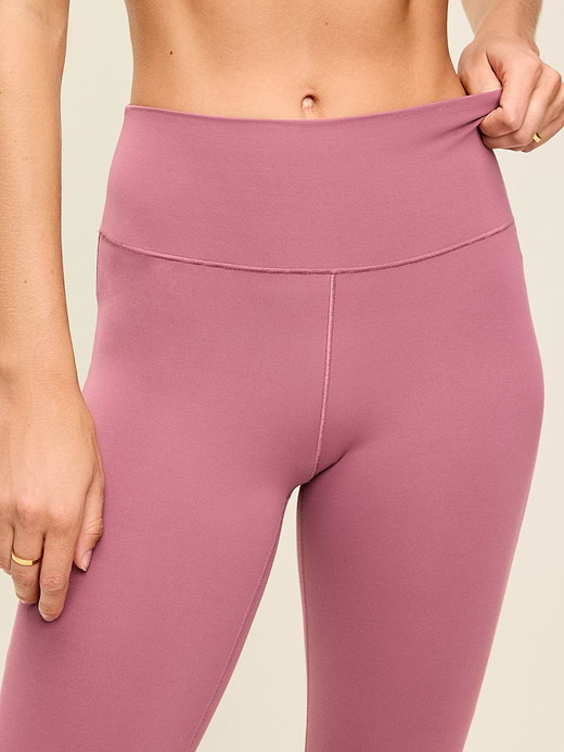 Old Navy High-Waisted StudioSmooth Flare Leggings — photo 6