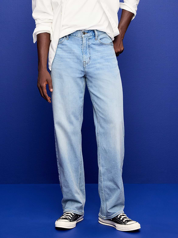 Old Navy Relaxed Loose Built-In Flex Jeans — photo 3