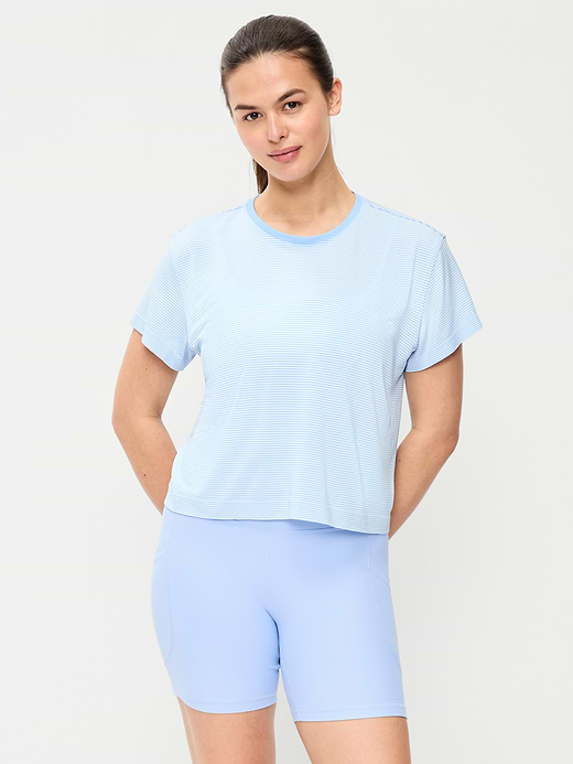 Old Navy Fluid Seamless Loose T-Shirt — photo 6