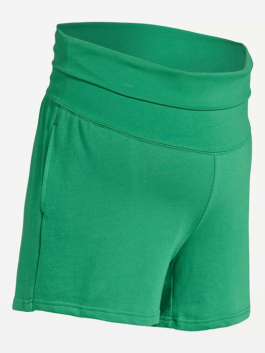 Old Navy Maternity Fleece Pull-On Shorts -- 5-inch inseam — photo 3