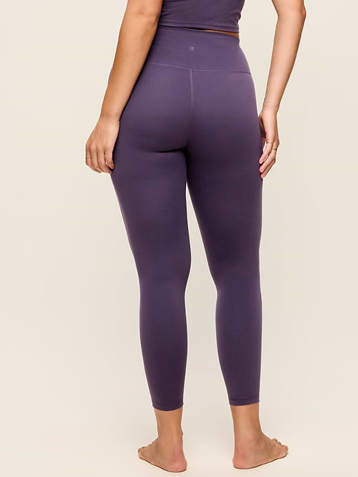 Old Navy High-Waisted StudioSmooth 7/8 Leggings — photo 8