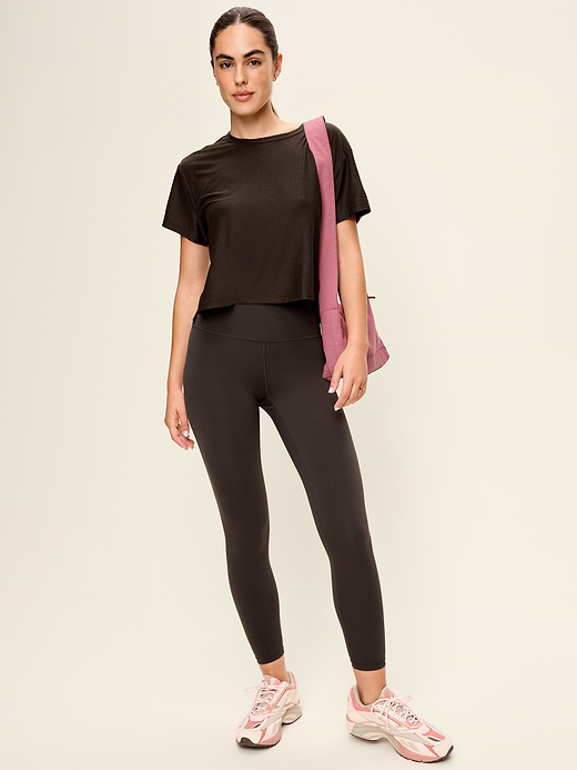 Old Navy CloudMotion T-Shirt — photo 4