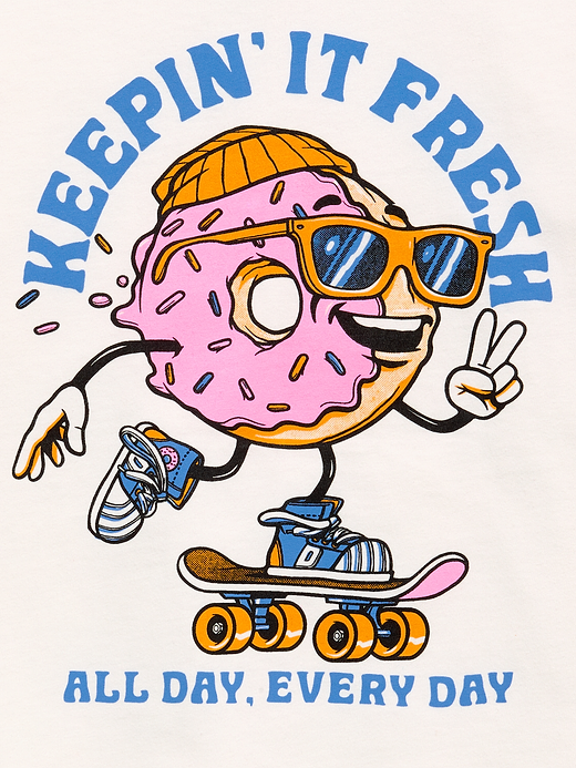 Old Navy Oversized Short-Sleeve Graphic T-Shirt for Boys — photo 3