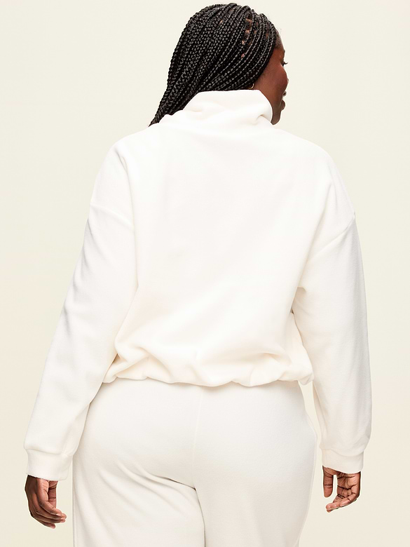 Old Navy Performance Fleece Funnel Neck Pullover — photo 9