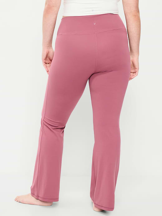 Old Navy High-Waisted StudioSmooth Flare Leggings — photo 7
