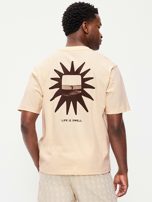 Old Navy Heavyweight Graphic T-Shirt — photo 3