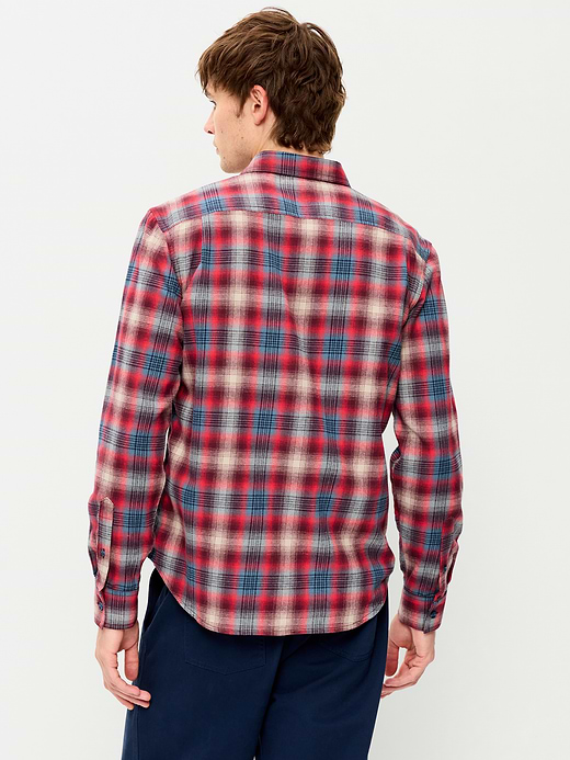 Old Navy Relaxed Long-Sleeve Flannel Pocket Shirt — photo 3