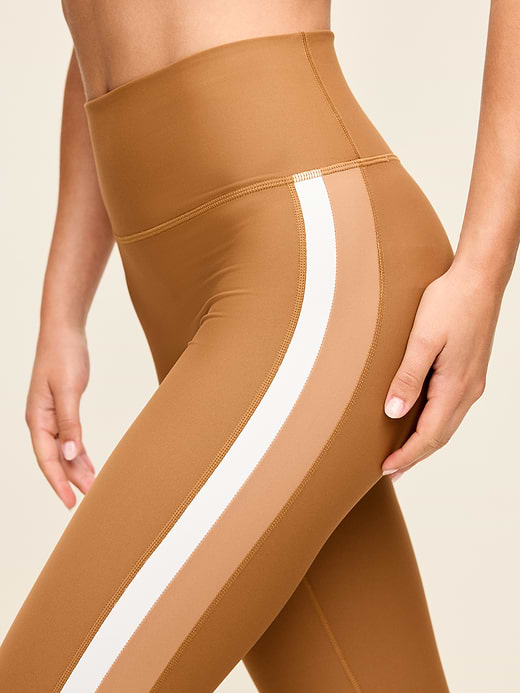 Old Navy Extra-High Waisted PowerSoft Boundless 7/8 Pocket Leggings – No Front Seam — photo 5