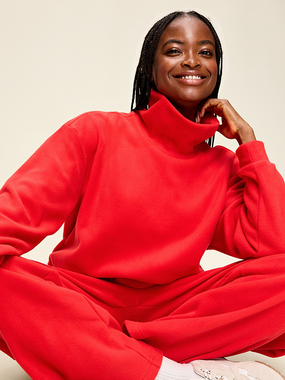 Old Navy Performance Fleece Funnel Neck Pullover — photo 4