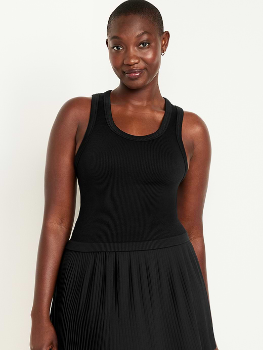 Old Navy Exhale Seamless Fitted Rib Tank — photo 6