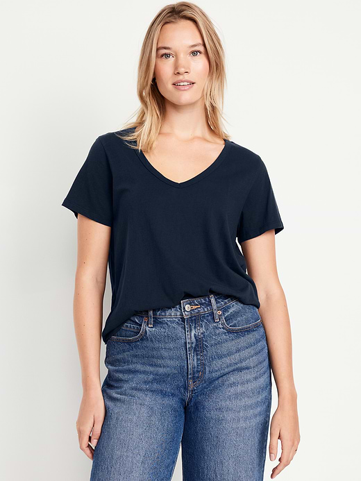 Old Navy EveryWear V-Neck T-Shirt — photo 6