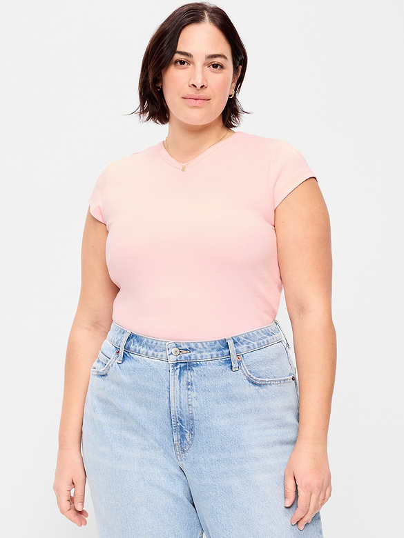 Old Navy Snug High V-Neck T-Shirt — photo 9