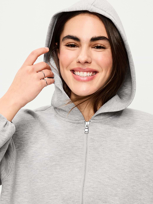 Old Navy Bounce Fleece Bubble-Hem Hoodie Sweatshirt — photo 5