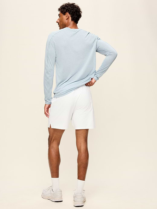 Old Navy StretchTech Workout Shorts -- 7-inch inseam — photo 5