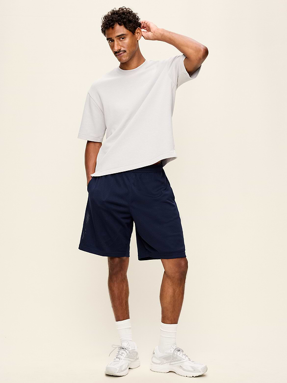 Old Navy Baggy Mesh Shorts -- 9-inch inseam — photo 3
