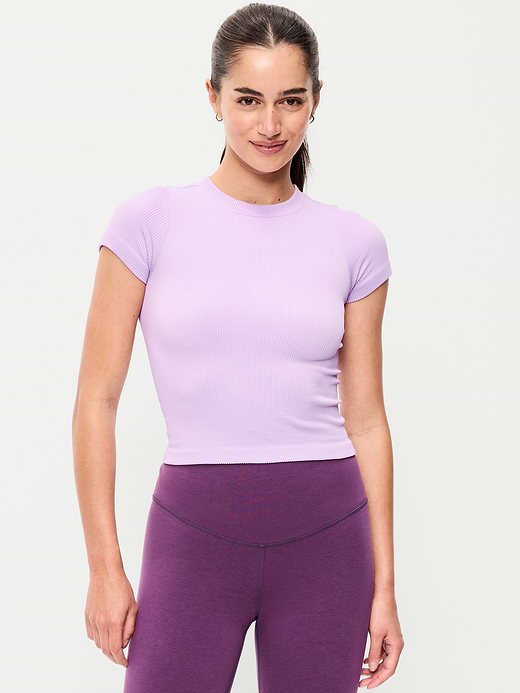 Old Navy Exhale Seamless Fitted Rib T-Shirt — photo 1