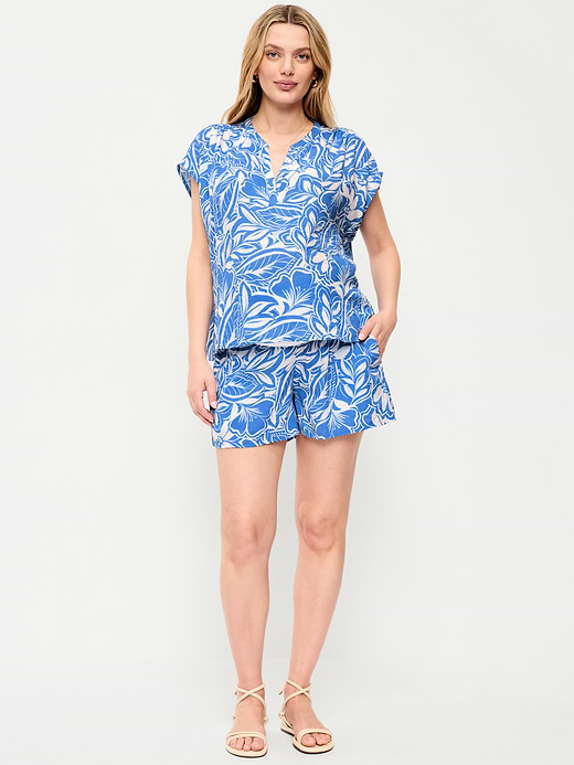 Old Navy Maternity Foldover-Waist Relaxed Pull-On Crinkle Gauze Shorts — photo 1
