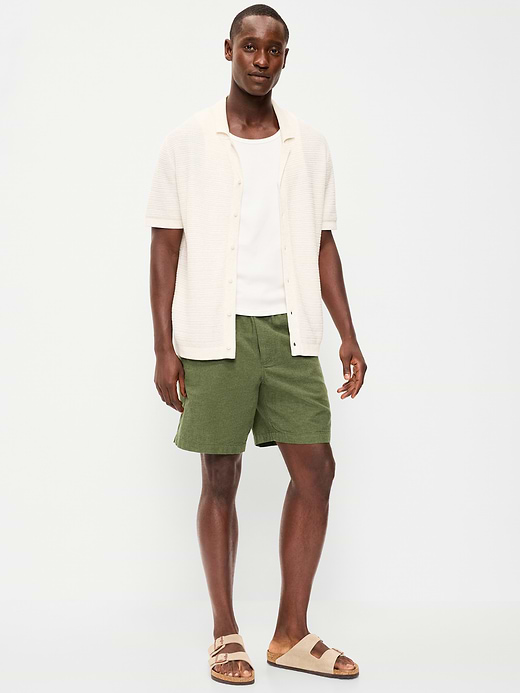 Old Navy Twill Jogger Shorts -- 7-inch inseam — photo 1